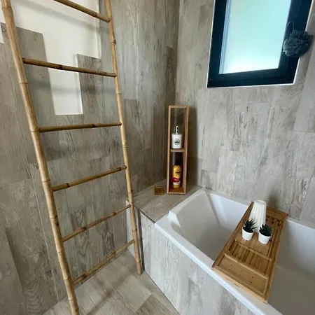 Quarto em Acomodações Particulares Chez Alexandre & Cedric Monts-en-Bessin